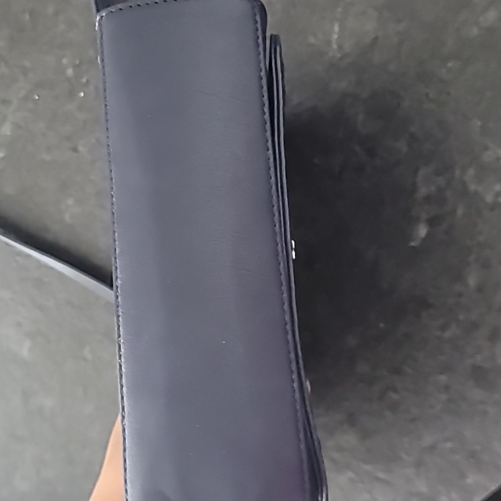 Tory Burch Navy Quilted Shoulder Bag - Picture 3 of 5